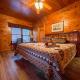 Spacious Resort Log Cabin, Easy Drive, Hot Tub, Arcade Gameroom, Mountain Vibe Gatlinburg - Fotografie 2