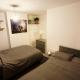 2BR Home W/ en-suite toilet, Town Centre Ipswich. - Photo 9