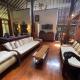 The Joglo Villa, Bandung (fotografie 6)