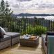The Retreat - Luxury Hillside villa at Te Ngaere Bay