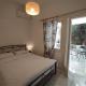 Gina's cozy home, Athen - Foto 7