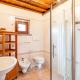 Tuscan Sun With Shared Pool - Happy Rentals, Radicondoli - Foto 9