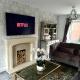 Large 5 Bedroom House with Parking for 2 Cars, Desborough