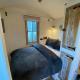 Luxury Shepherd Hut, Kelham (foto 9)
