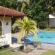 Caro Villa, Induruwa