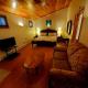 Bali Suite, Stanardsville