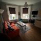 Edinburgh TWO BEDROOM apartment with free side street parking 24 hours Эдинбург - Фото 7