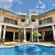 Villa Arenas- Private Pool & Easy Beach Access in Jaco