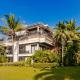 3BR Casa Azul - Beachfront Home in Laguna & Layan Chom Tawan and Maan Tawan Residences, Phuket