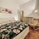 Monviso 35 , cozy apartment, Milan - Photo 1