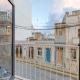 Modern 1BR home with Private Balcony in St Julians by 360 Estates, Tal-Għoqod - Fotografie 3