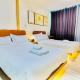 Thompson Suites - 2 beds, One Uptown Residences - XBOX & Netflix, Manila - Foto 1