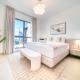 Coastal Luxury: 2BR Retreat with Sea Views, Dubaï - Photo 4