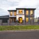 Stylish House in Geelong for Large Family or Group - Photo 4