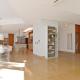 Luxury Villa with Jacuzzis near Puerto Banús, Marbella (fotografie 8)