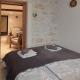 Apartment in stone Villa for two with a shared pool Rovinjsko Selo - Foto 6