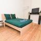 Cozy and confortable room near Brussels Central Station, Bruxelles - Foto 2