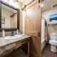 Charming Studio Deluxe w/kitchen #215 at Donner Lake Village, Траки (фото 4)