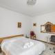 GuestHost - Matilde House near the Station!