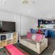 Sea View Apartment in Auckland CBD, Окленд - Фото 8