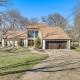Hot Tub, Deck and Grill Brookshire Gem Near Venues