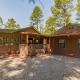 Deer Meadows: Adorable, Centrally Located Ruidoso Cabin with Private Hot Tub! - Foto 8