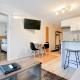 The Alpine Nest - 3 Beds - 4 Guests - Free Parking - Pool, Mont-Tremblant - Photo 4