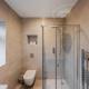 2BR Gem, Private Parking & Private Garden, Windsor - Foto 7