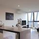 1 BRM 1 BATH, South Melbourne, Spacious, Balcony - Foto 6