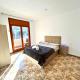 Amplio Apartamento, 5 camas, Sant Esteve Sesrovires (fotografie 3)