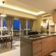 Luxury Condo at Venice Mall near Airport, BGC & Makati, Manille - Photo 4