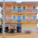COMPLEXE GROUPE NJAYOU SARL-U (CGN HOTEL) Mapara - Foto 1
