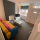 SkylinesAirbnb Stoke-on-Trent - Photo 2