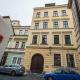 Upscale apartment in prime location near all sights Prague - Photo 5