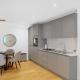 Stylish & Spacious Modern Apartments near Dalston Kingsland Station - by Short Stories London, Londýn - Fotografie 10