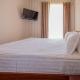 Latar Hotel Yerevan, Erevan (foto 10)