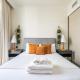 Sea-Front Unique Retreat With Balcony in Marina, Dubaj - Fotografie 9