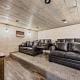 The Water Fox in Sevierville with Indoor Pool, Hot Tub, Game Rm, and Theater, Sevierville (foto 4)