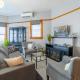 Rustic 3-Bedroom, 1.5-Bath Oasis by Downtown, Reno (Foto 3)