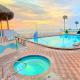 Luxury Beachfront Studio - Private Balcony with Ocean View - Heated Pool - Hot Tub - Tiki Bar - Sauna, Daytona Beach - Fotografie 3