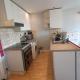 Flat with excellent transport links to central London. Elmers End - Photo 5