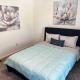 Unwind in Tranquil Style - Spacious 3-Bed Haven, University Place (foto 6)