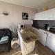 T2 à Valras-Plage, 4 pers, à 30m de la plage, parking privé, cuisine équipée - FR-1-701-74, Valras-Plage (photo 9)