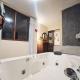 TURI Suite con Jacuzzi, centro de la ciudad, Baños - Photo 6
