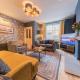 Tastefully decorated, family friendly property, central Kirkby Lonsdale, parking and EV charger, Kirkby Lonsdale