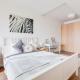 Central Cool Apt with terrace - Leg11, Praha - Fotografie 1