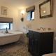 The Angel - Luxury Lakeside Lodge, Cotham (foto 3)
