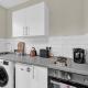 Minimalist Oasis: Airy Studio in Calming Neutrals, London - Foto 4
