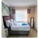 Emerald Suite Sleeps 6 with Free Parking, Harare - Foto 5