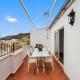 Sunny house in Onil with terrace and bbq, Onil